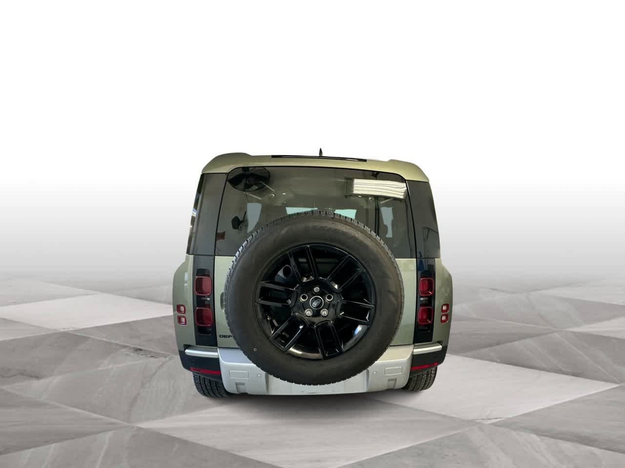 Used 2025 Land Rover Defender 110 S AWD/4WD image 7
