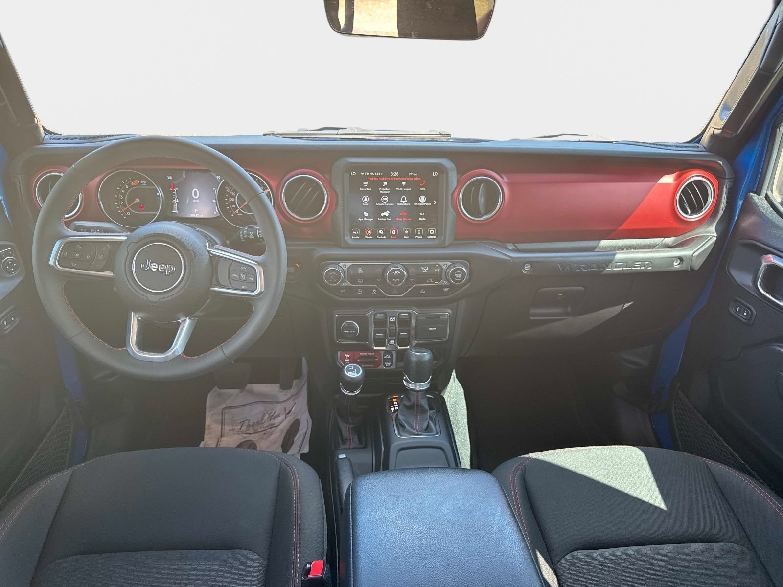 Used 2023 Jeep Wrangler Unlimited Rubicon AWD/4WD image 14