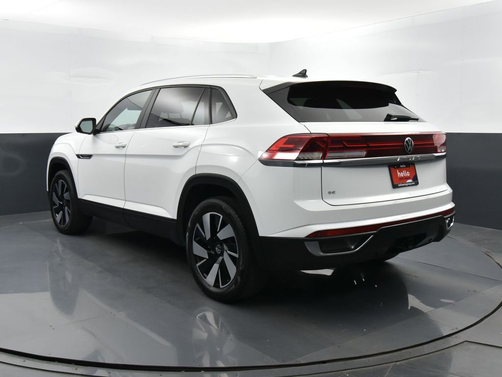 Used 2024 Volkswagen Atlas Cross Sport SE image 46