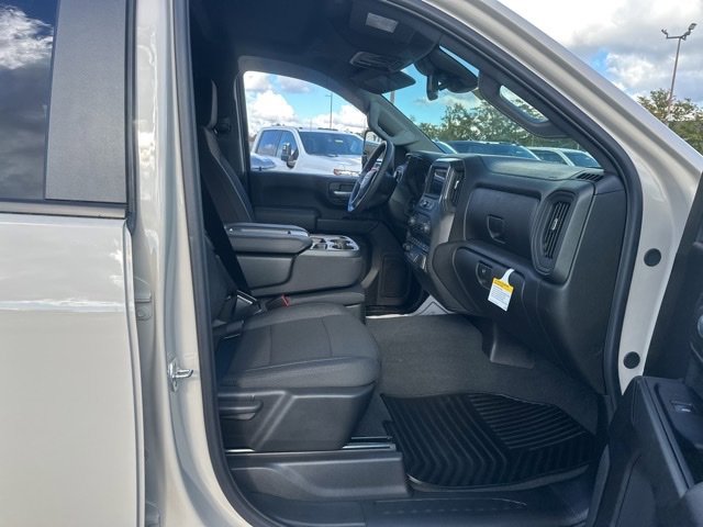 New 2026 Chevrolet Silverado 2500 Custom w/ Custom Value Package image 31
