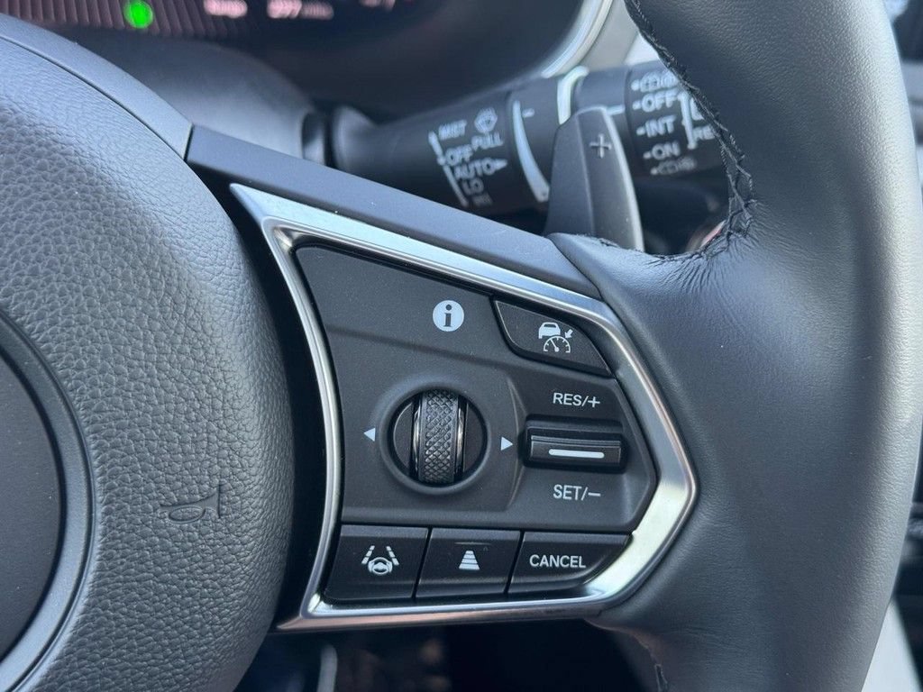 Certified 2026 Acura MDX w/ Technology Package FWD image 21