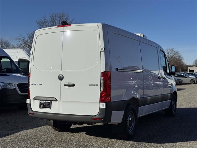 New 2025 Mercedes-Benz Sprinter 2500 image 9