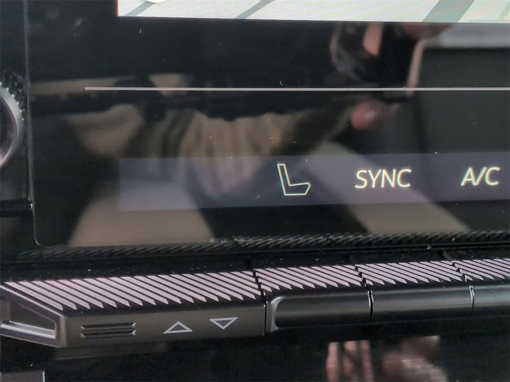 Used 2026 GMC Hummer EV 4x4 Crew Cab image 18