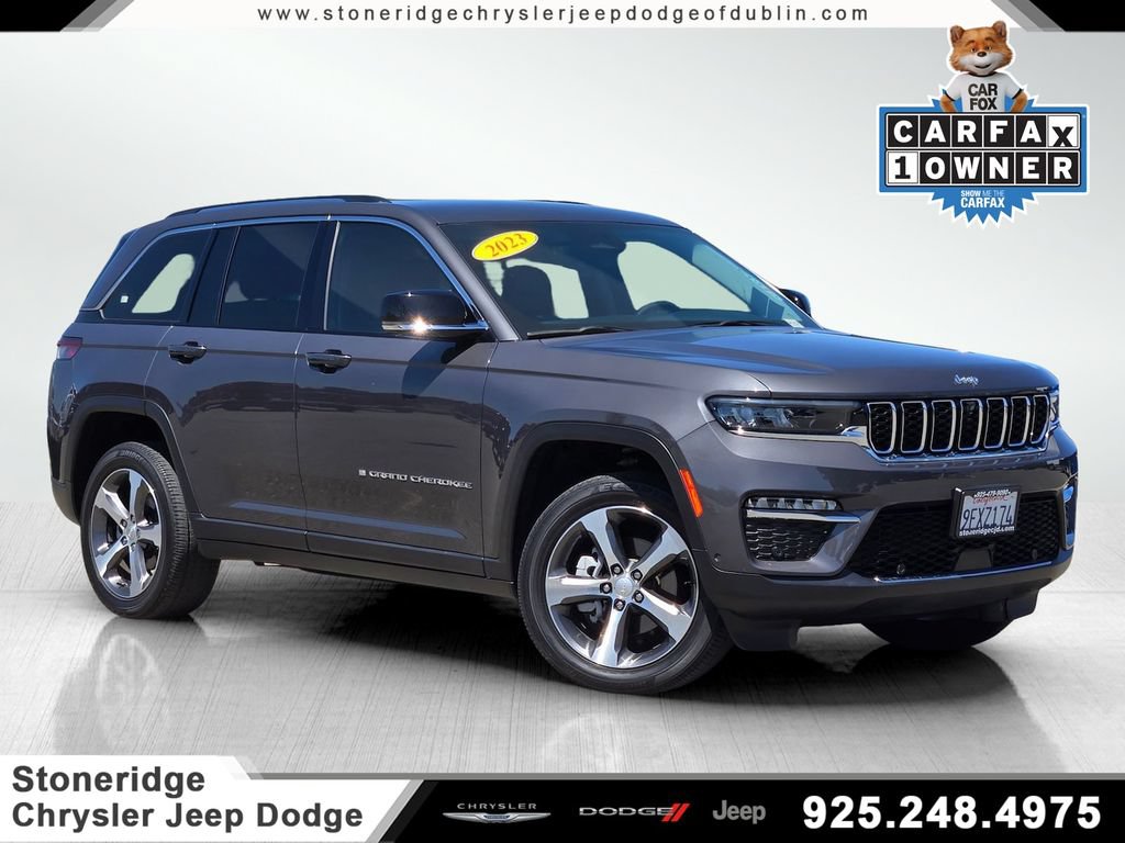 Used 2023 Jeep Grand Cherokee Limited w/ Luxury Tech Group II RWD image 1