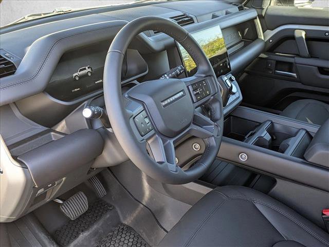 New 2026 Land Rover Defender 110 X-Dynamic SE AWD/4WD image 3
