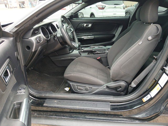 Used 2018 Ford Mustang GT image 10