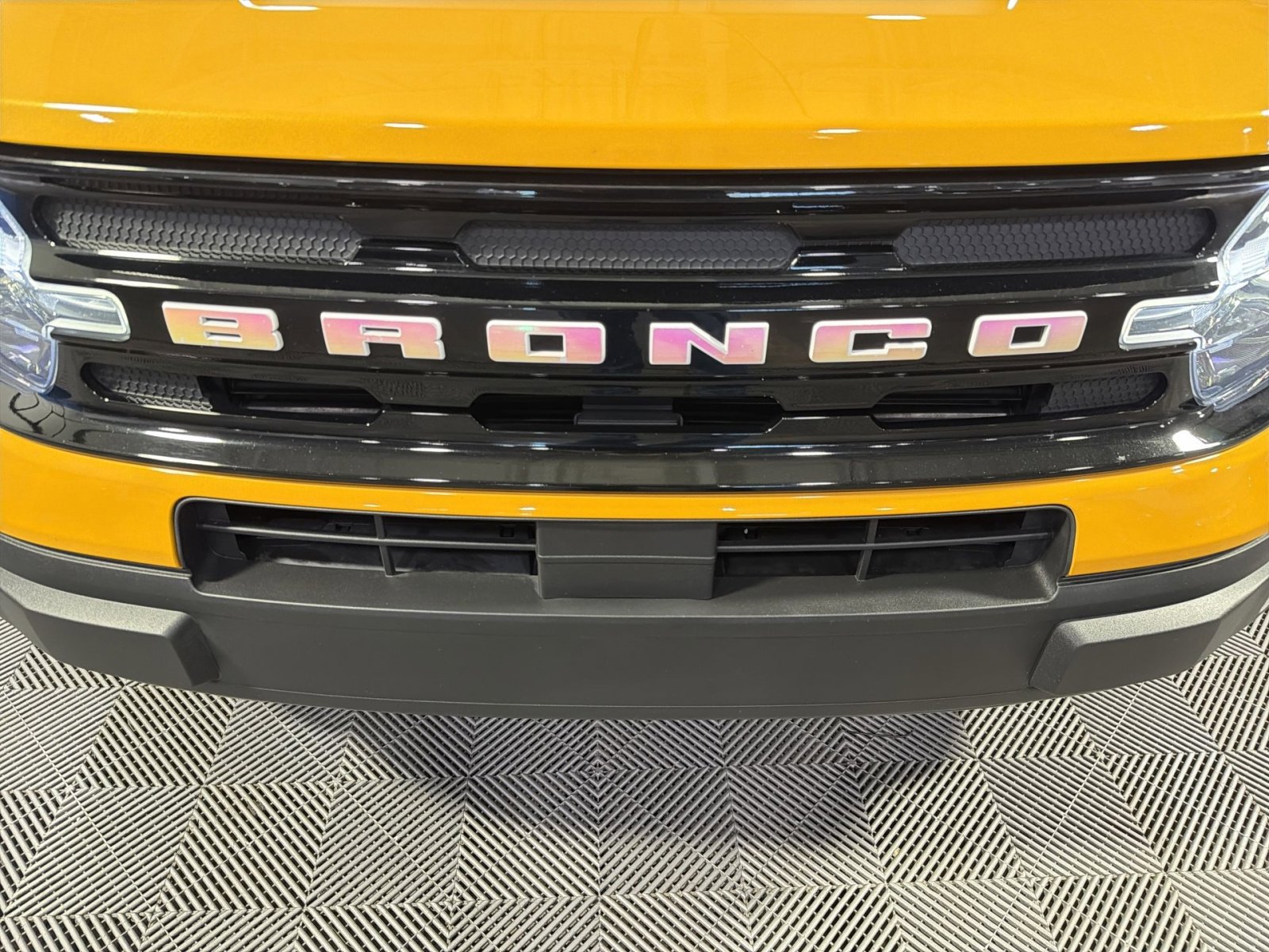 Used 2023 Ford Bronco Sport Outer Banks w/ Tech Package AWD/4WD image 12