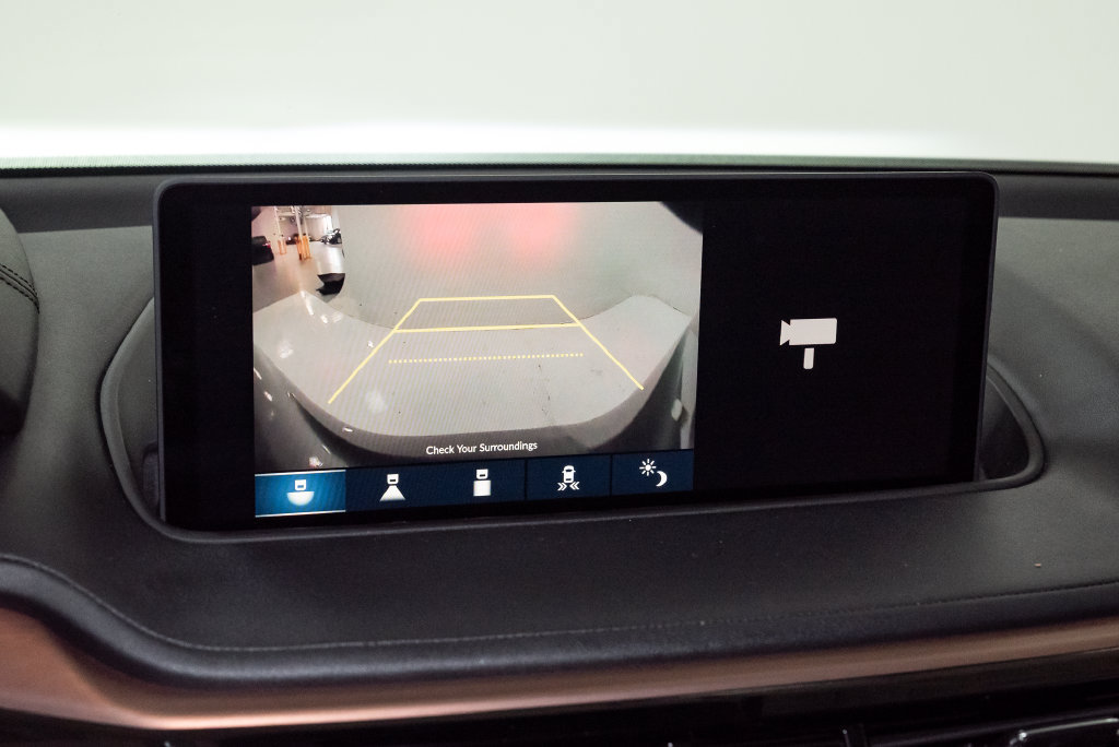 Used 2024 Acura MDX w/ Technology Package AWD/4WD image 18