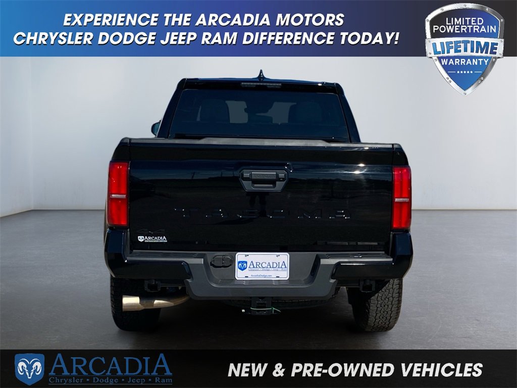 Used 2024 Toyota Tacoma TRD Off-Road image 4