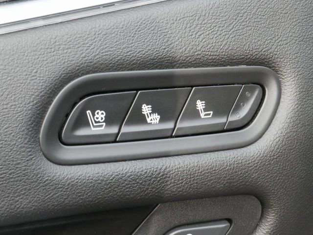 Used 2021 Cadillac Escalade ESV Sport w/ Driver Assist Tech Package image 4