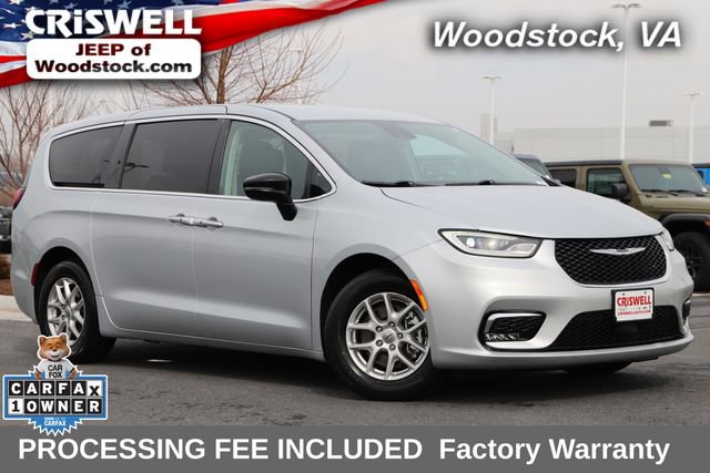 Used 2024 Chrysler Pacifica Touring-L