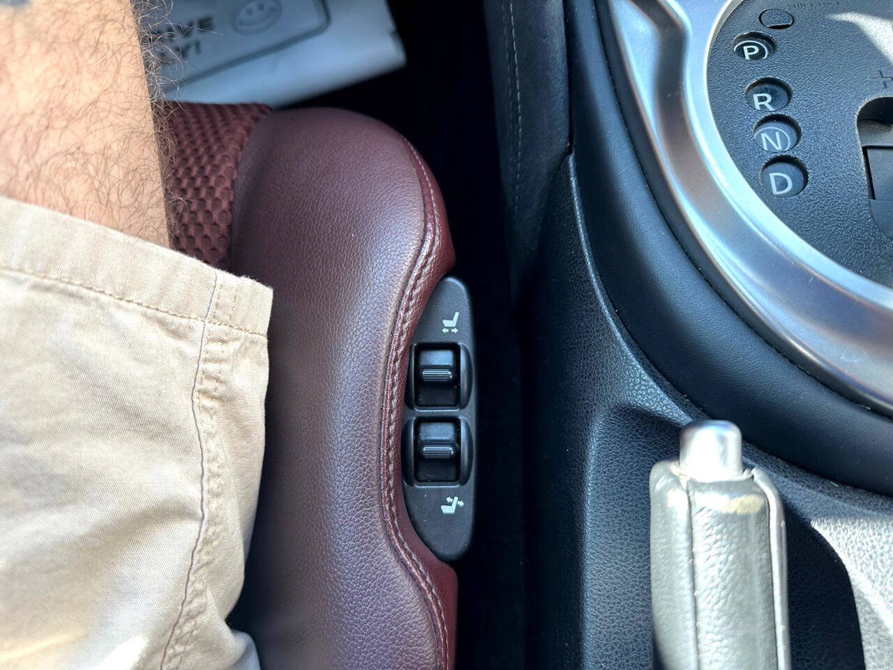 Used 2014 Nissan 370Z Touring w/ Sport Package image 14