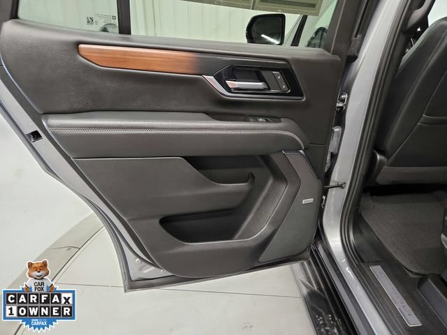 Used 2025 GMC Yukon Denali AWD/4WD image 37