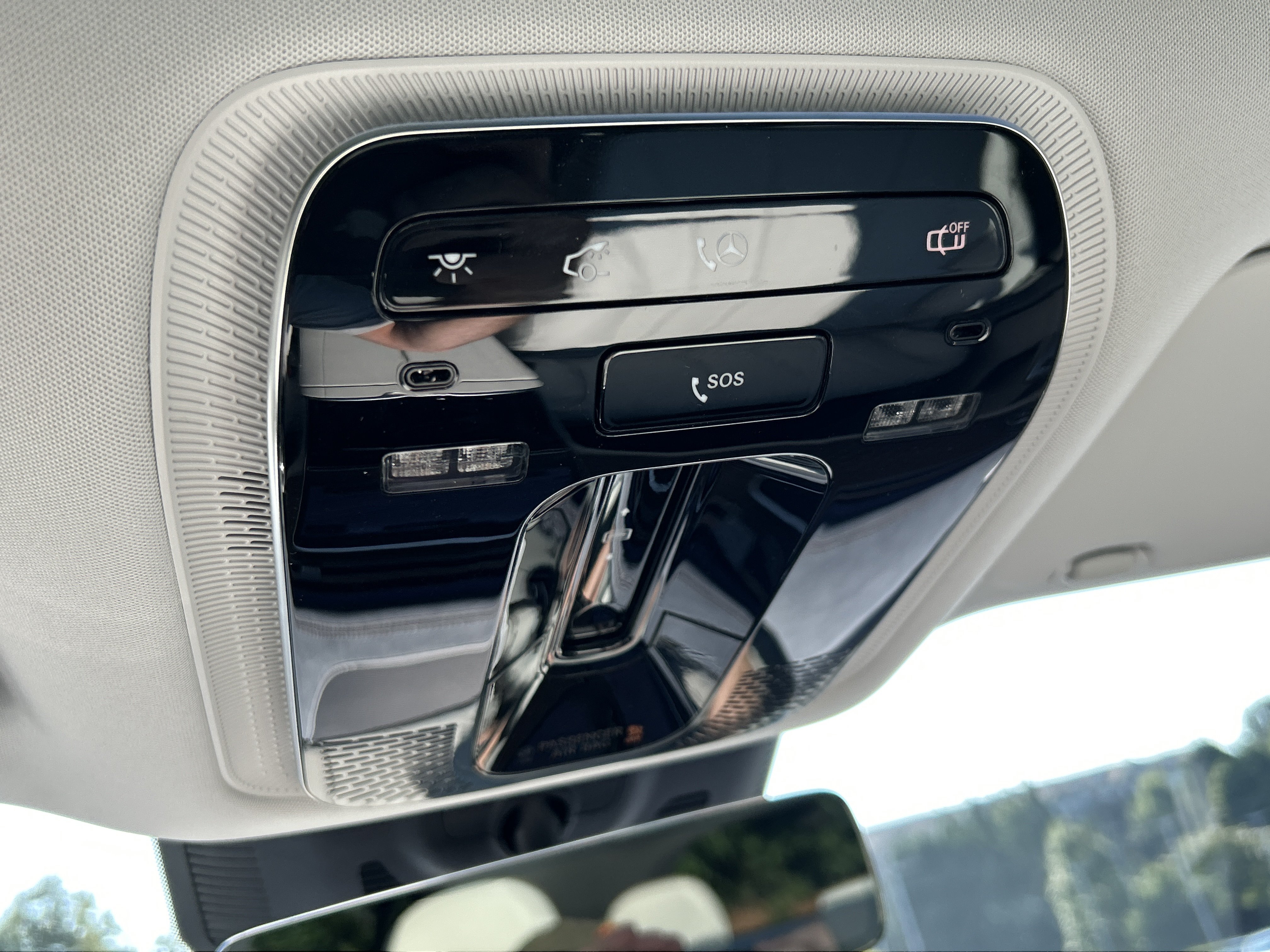 New 2026 Mercedes-Benz EQE 320 4MATIC SUV image 32