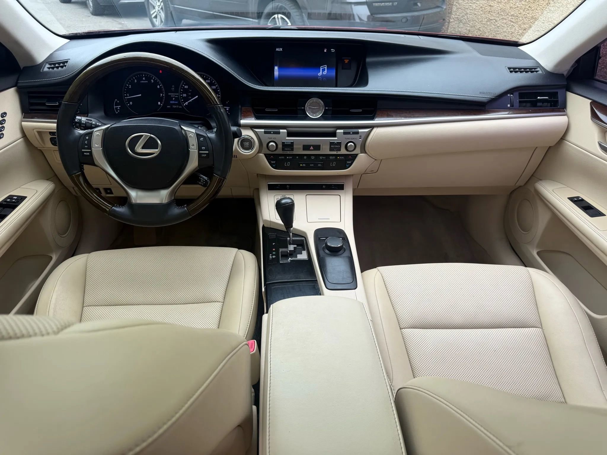 Used 2015 Lexus ES 350 w/ Premium Package FWD image 32