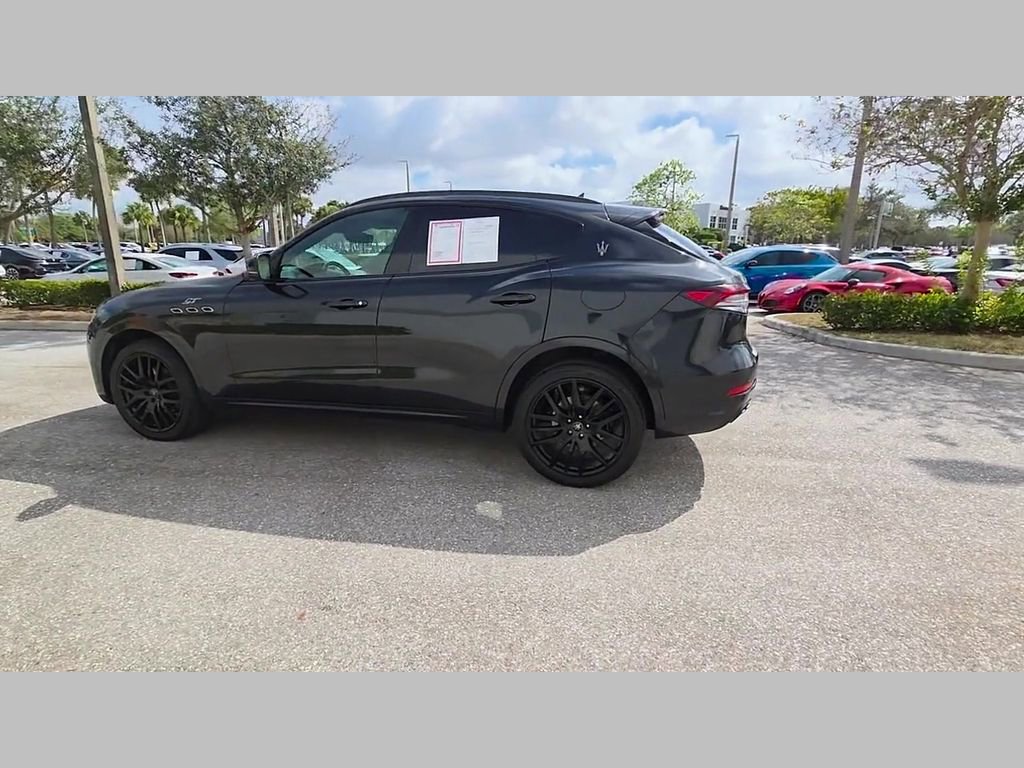 Used 2022 Maserati Levante GT image 41