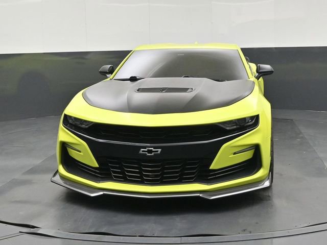 Used 2019 Chevrolet Camaro SS image 8