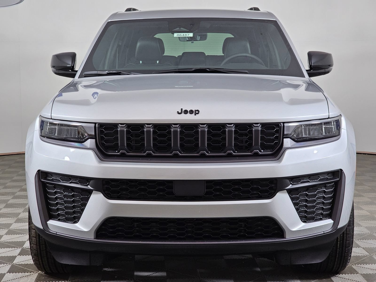 New 2026 Jeep Grand Cherokee Altitude AWD/4WD image 9