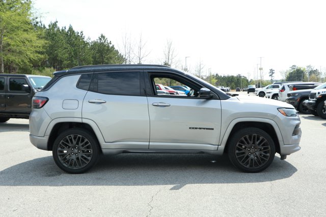Used 2022 Jeep Compass High Altitude AWD/4WD image 4