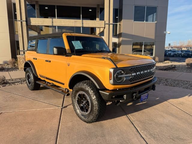 Used 2021 Ford Bronco Badlands image 9