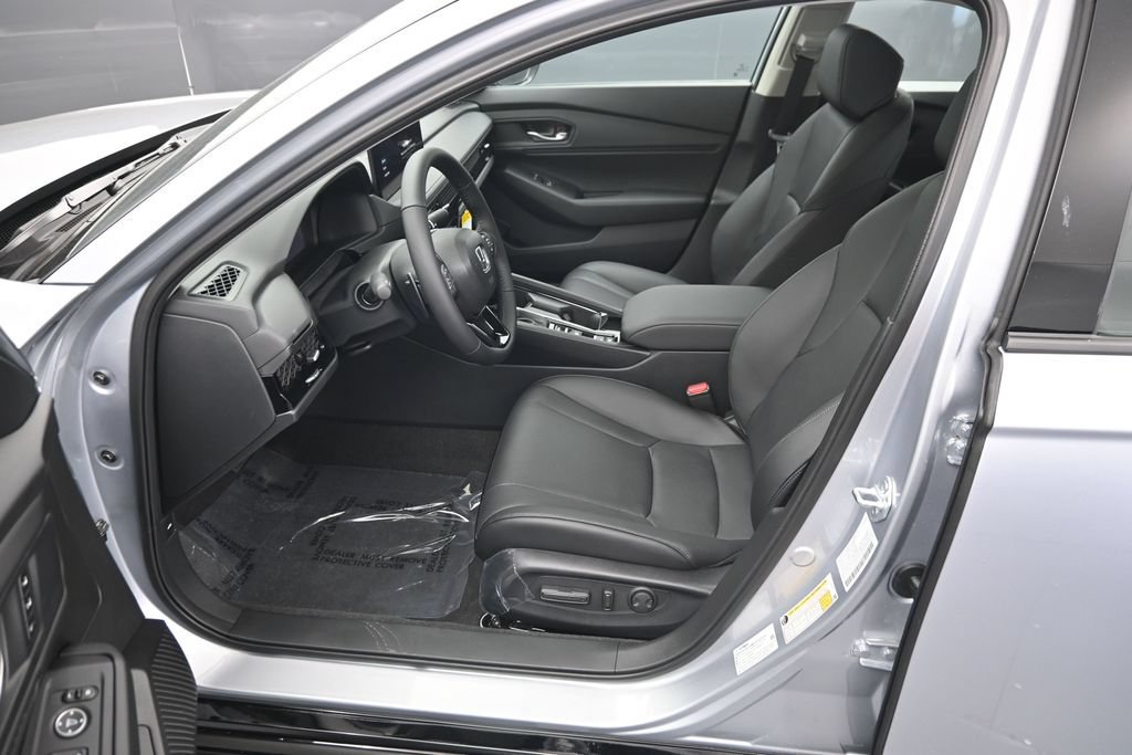 New 2026 Honda Accord EX-L image 9