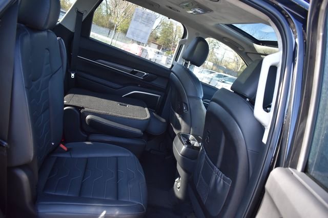 Certified 2021 Kia Telluride SX w/ SX Prestige Package image 17