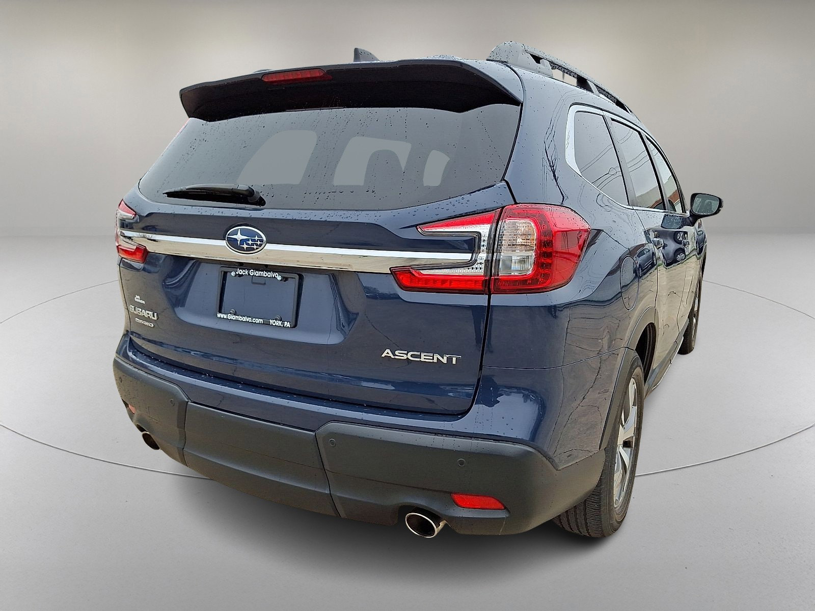 Used 2024 Subaru Ascent Premium w/ Convenience Package image 10