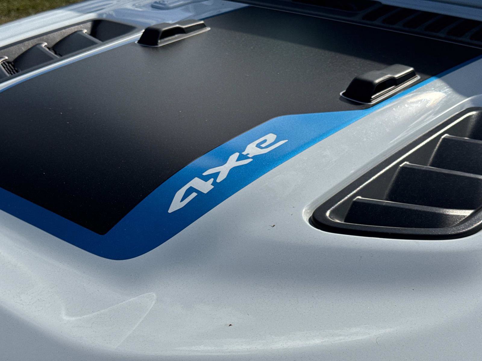 Used 2024 Jeep Wrangler Unlimited Rubicon 4xe image 10