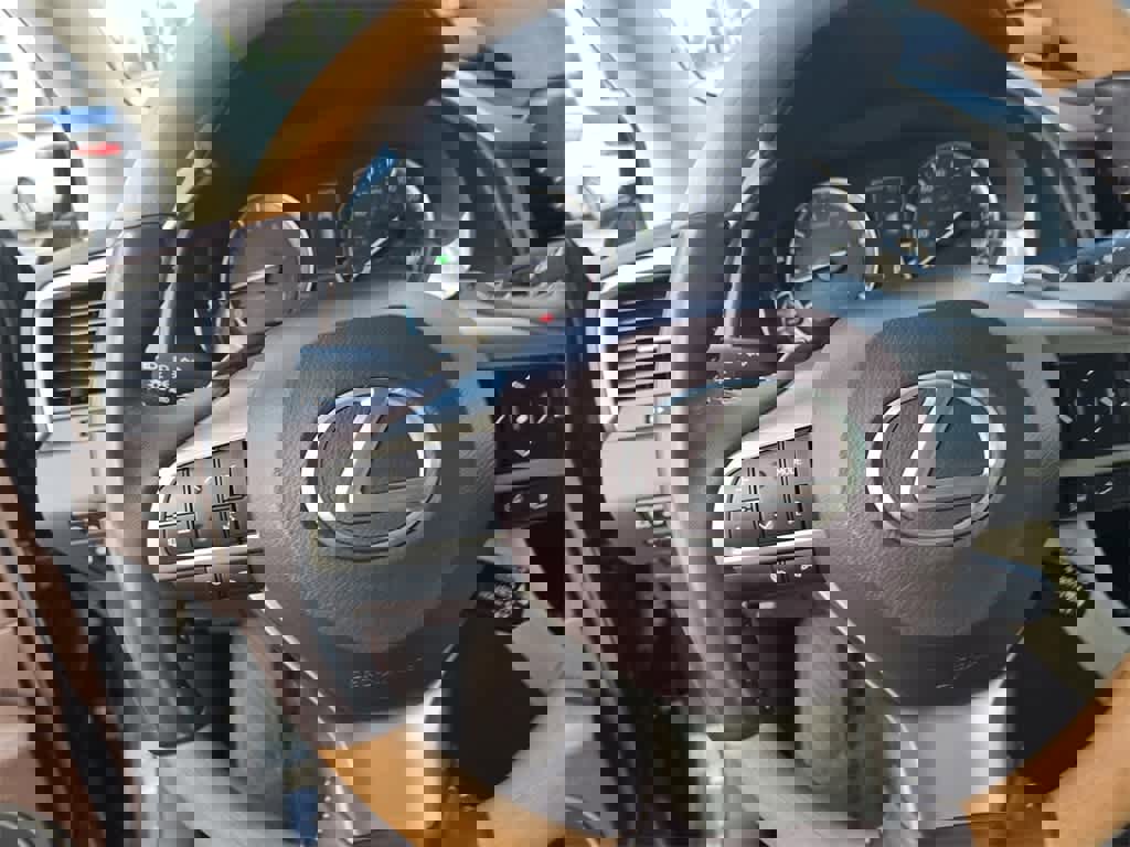 Used 2020 Lexus RX 350 AWD w/ Premium Package image 21