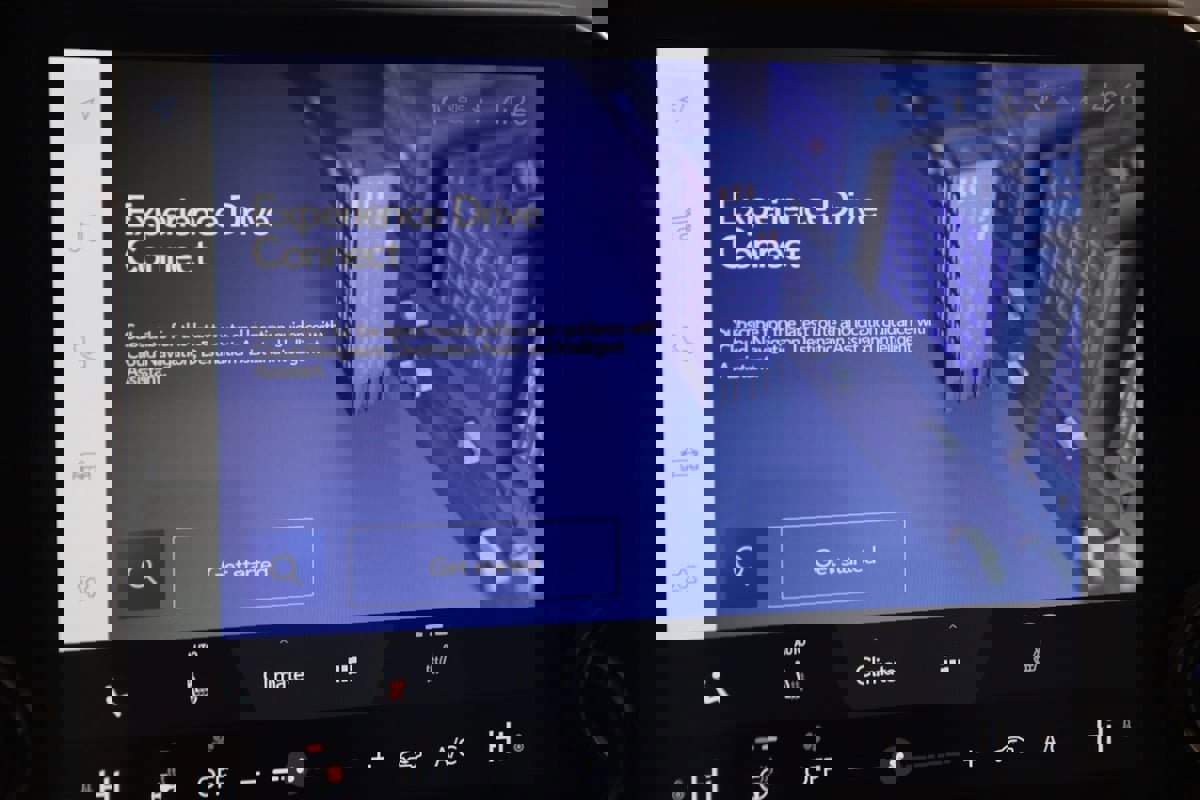 Used 2025 Lexus NX 350 AWD w/ Cold Area Package image 9