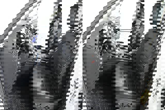 Certified 2022 Volkswagen Jetta SE image 20