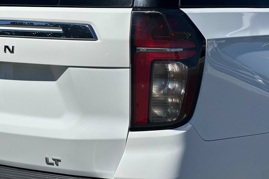 Used 2024 Chevrolet Suburban LT AWD/4WD image 26