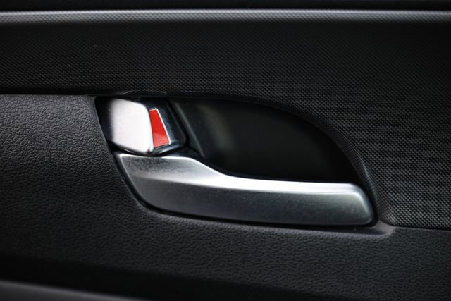 Used 2022 Hyundai Santa Fe SEL w/ Convenience + Premium Package image 15