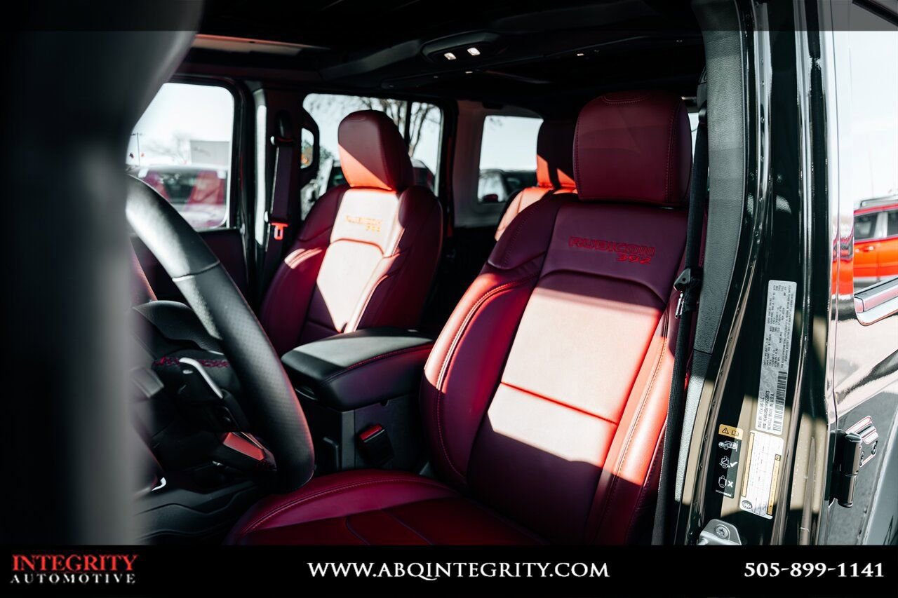 Used 2024 Jeep Wrangler Unlimited Rubicon 392 image 22