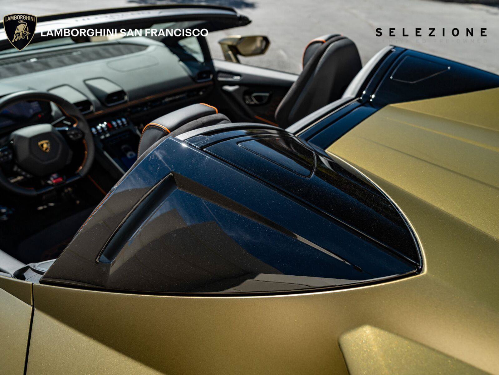Used 2023 Lamborghini Huracan EVO RWD image 13