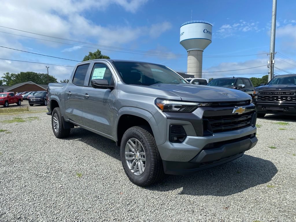 New 2025 Chevrolet Colorado LT w/ LT Convenience Package AWD/4WD image 1