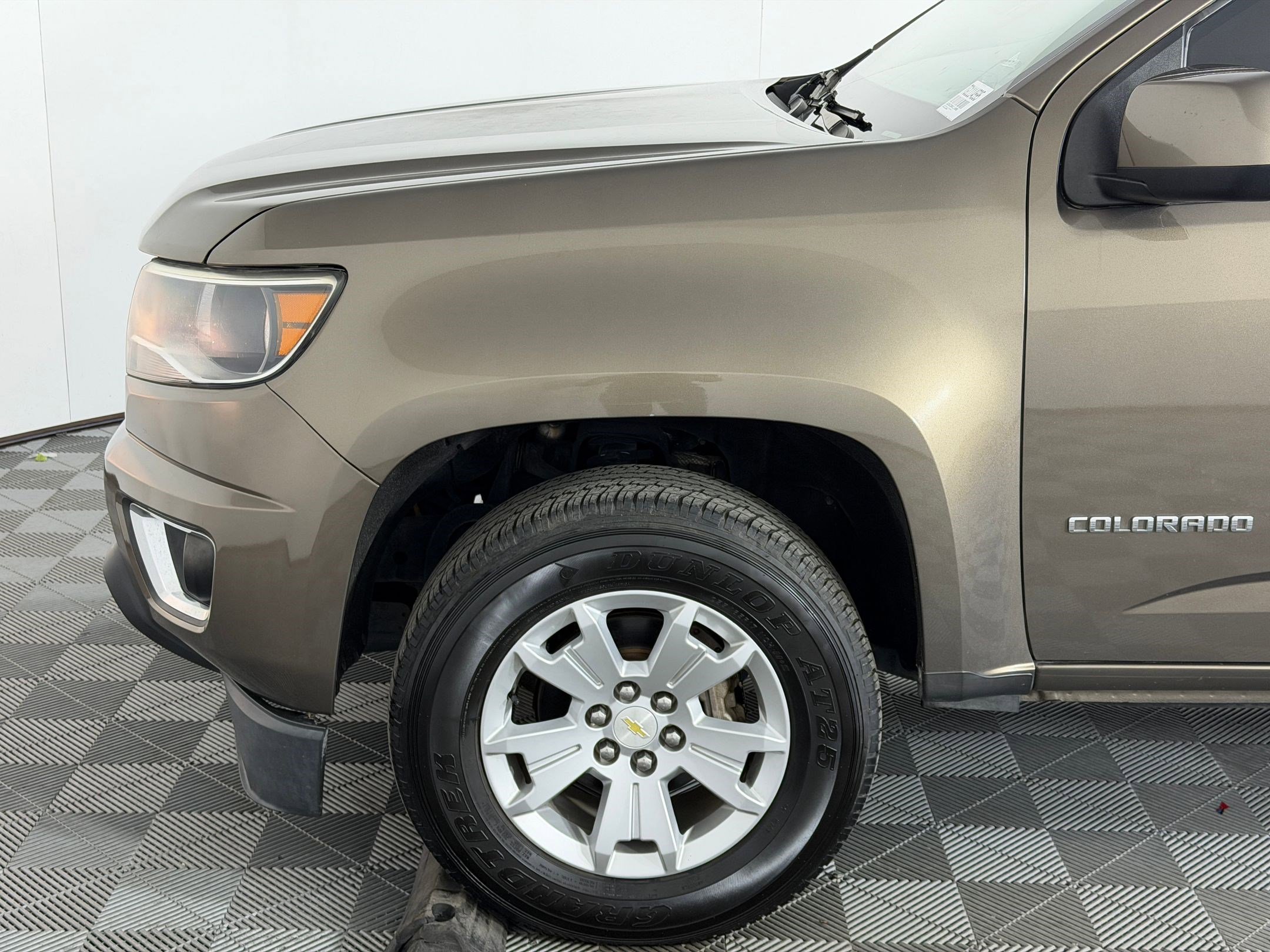 Used 2016 Chevrolet Colorado LT w/ LT Convenience Package image 11