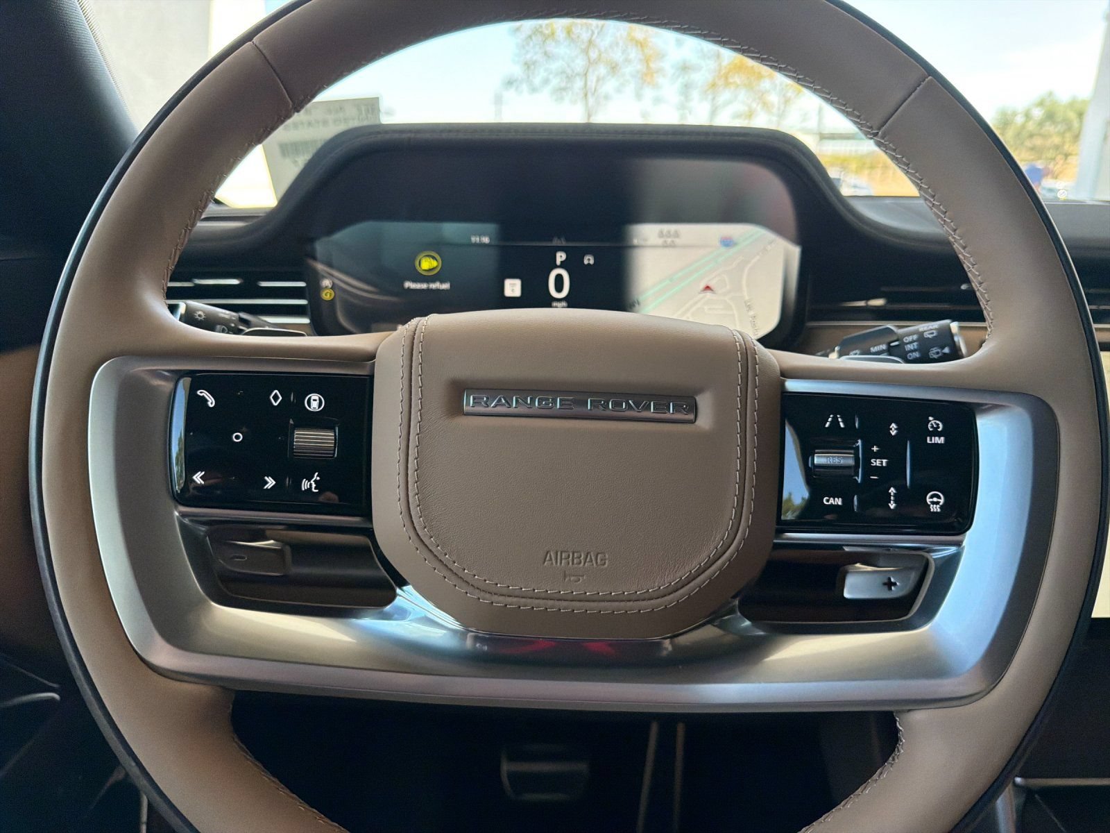 New 2026 Land Rover Range Rover Long Wheelbase SE AWD/4WD image 22