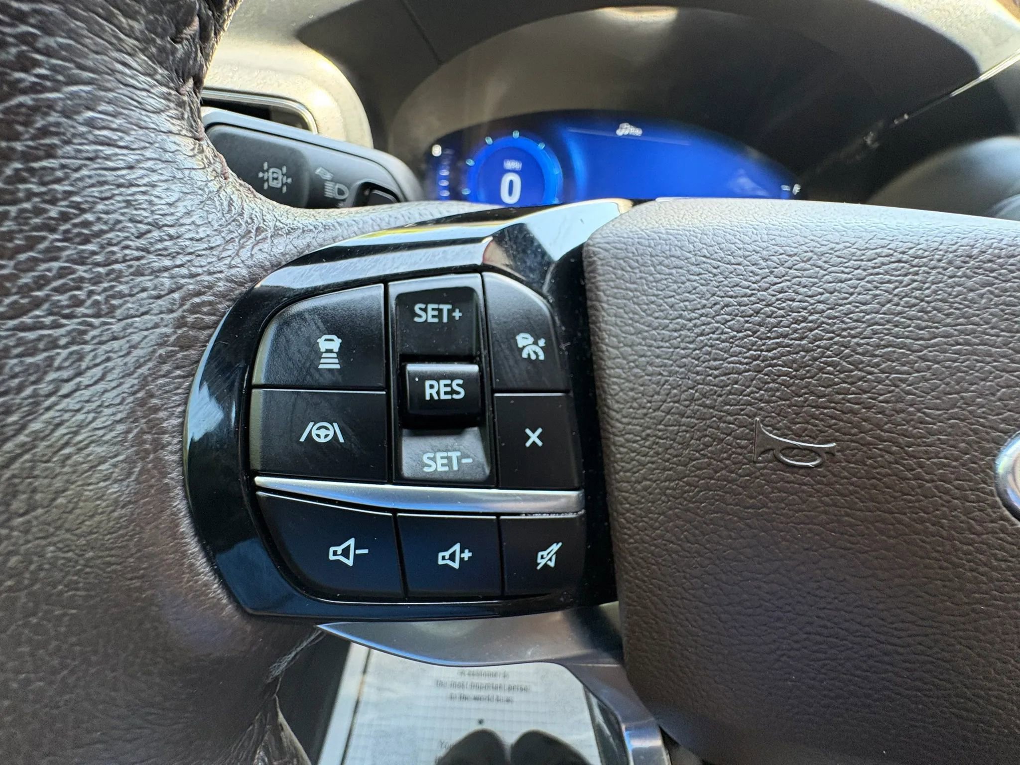 Used 2021 Ford Explorer King Ranch w/ Premium Technology Package AWD/4WD image 46