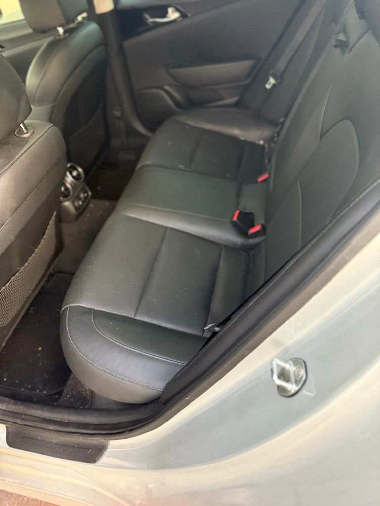 Used 2018 Kia Stinger image 8