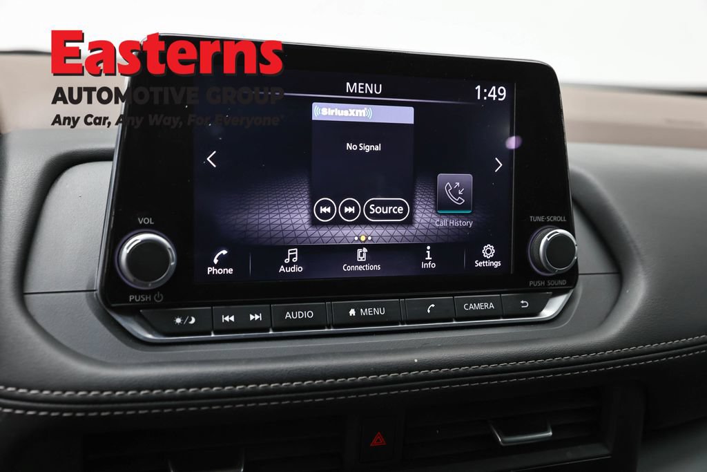 Used 2023 Nissan Rogue S AWD/4WD image 19