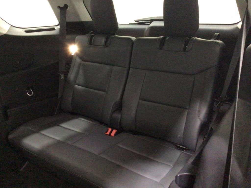 Used 2025 Ford Explorer Active w/ Active Comfort Package image 20