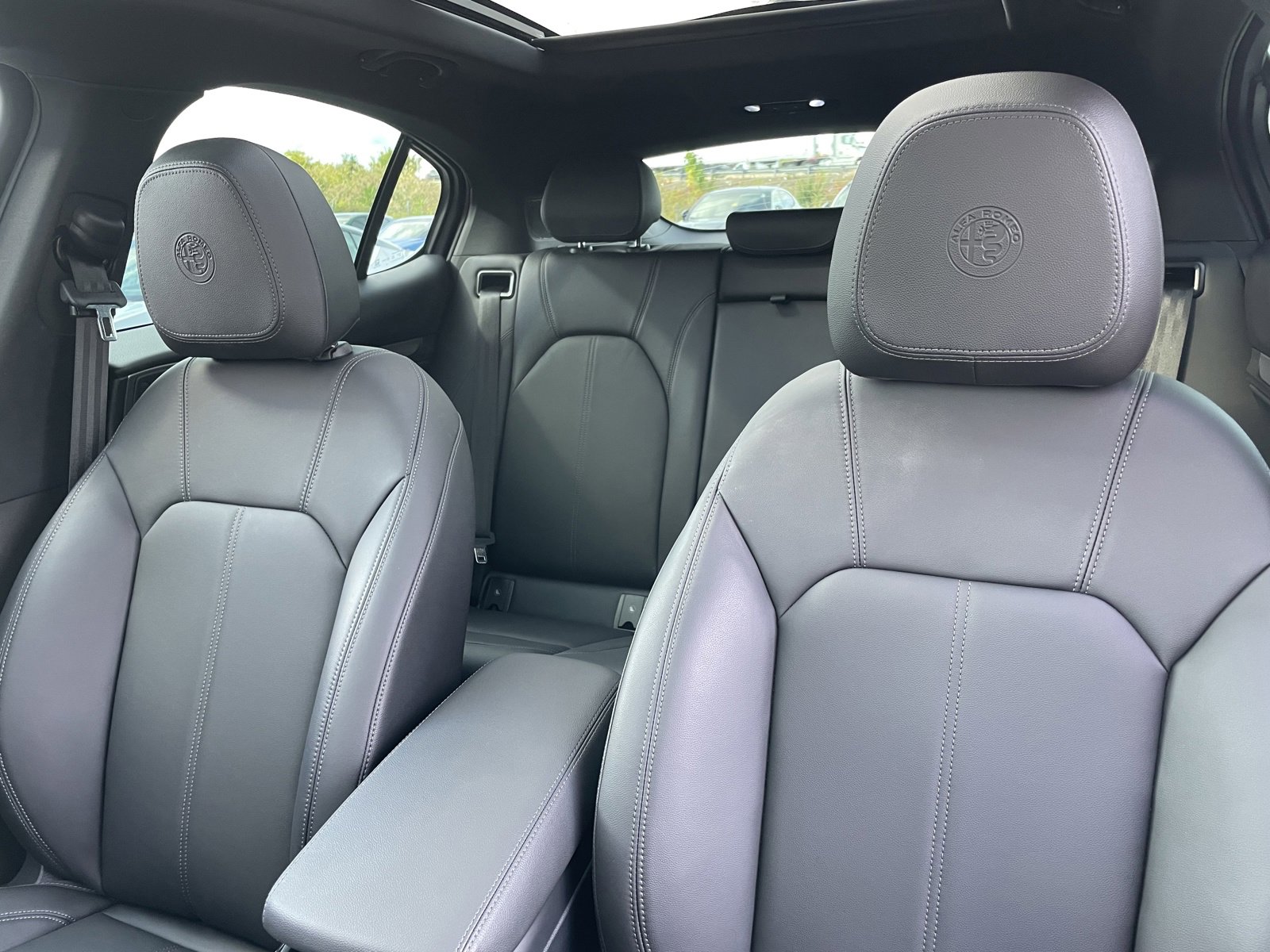 Used 2024 Alfa Romeo Stelvio Ti w/ Active Assist Plus Package image 16