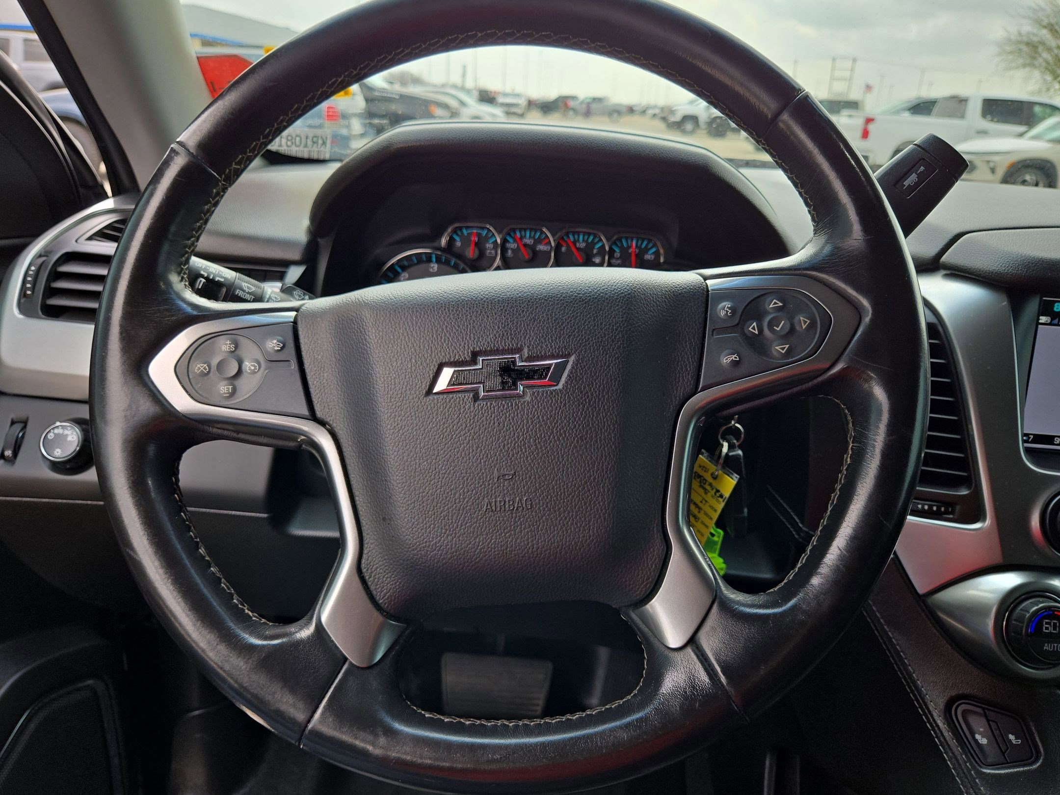 Used 2019 Chevrolet Suburban LT image 20