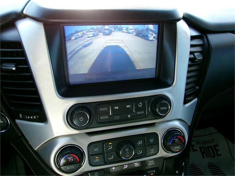 Used 2019 GMC Yukon XL SLT w/ Premium Edition image 32