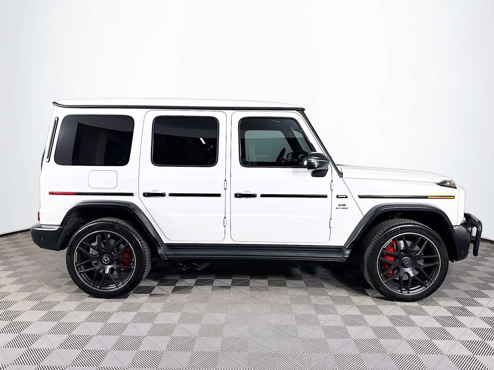 Used 2025 Mercedes-Benz G 63 AMG 4MATIC image 4