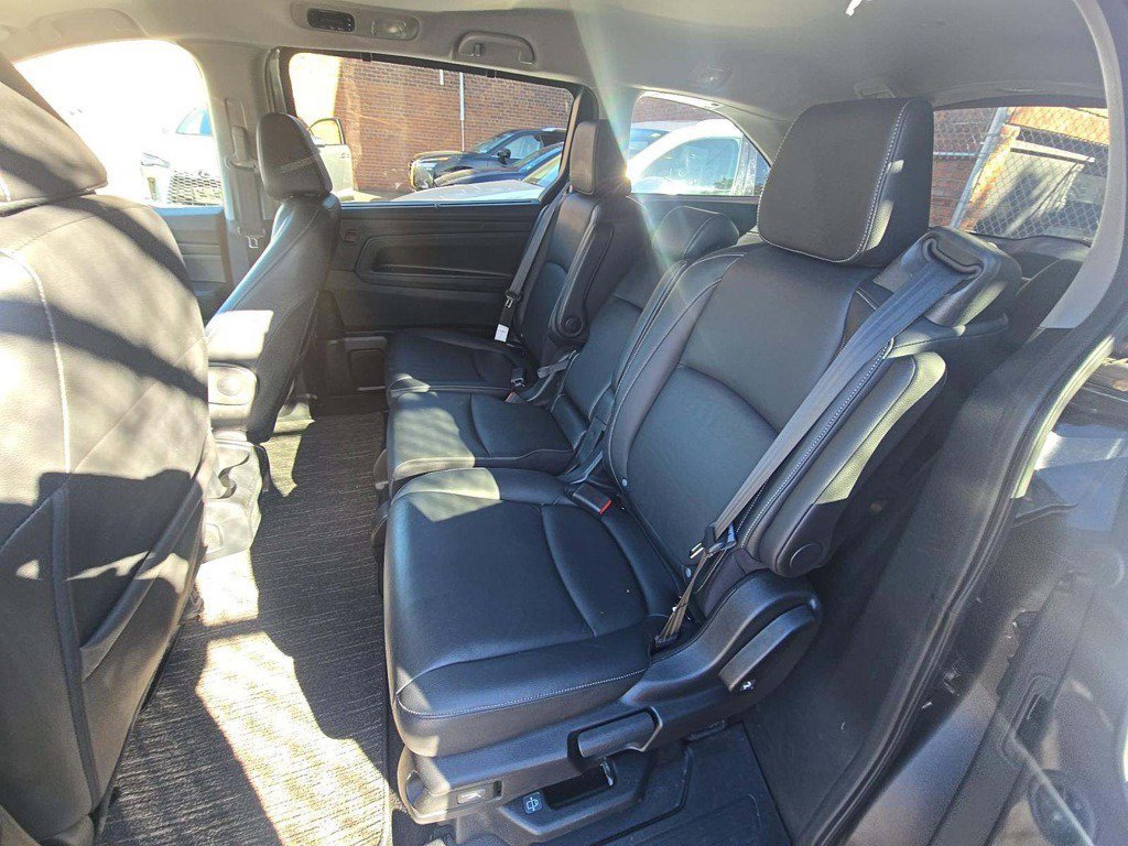 Used 2024 Honda Odyssey EX-L image 21