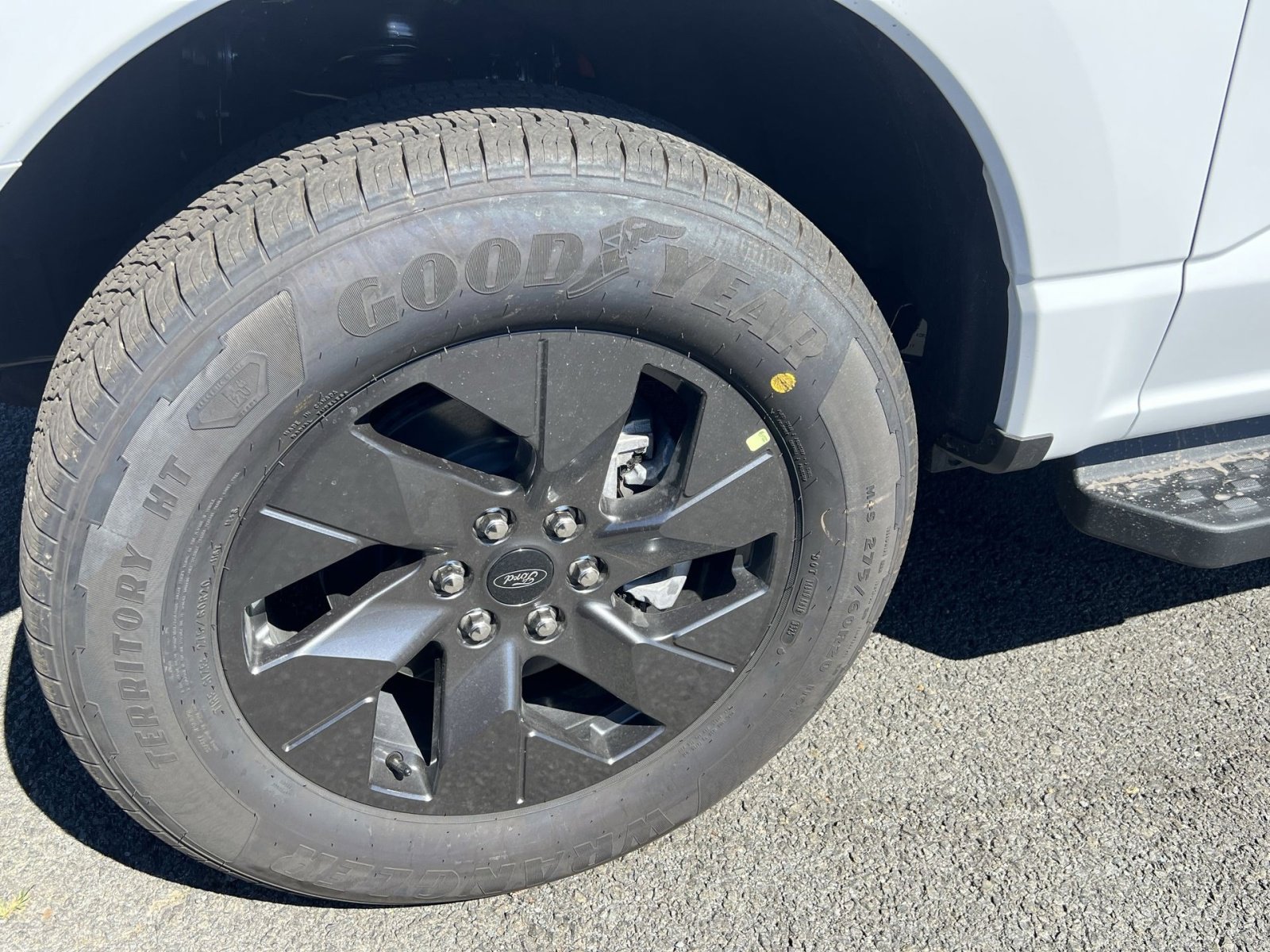 New 2025 Ford F150 Lightning Flash AWD/4WD image 12