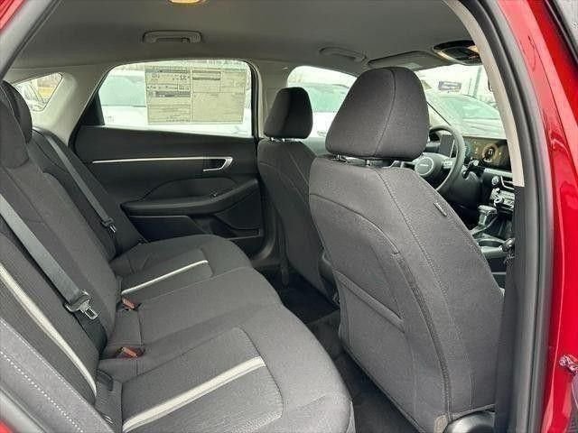 Certified 2026 Hyundai Sonata SE FWD image 4