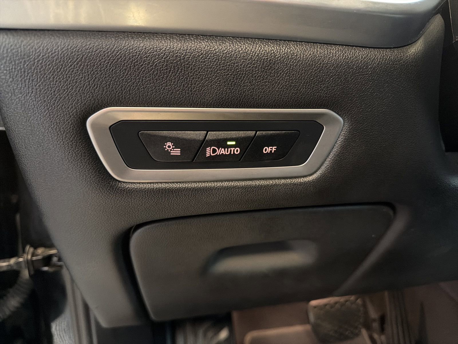 Used 2024 BMW X7 xDrive40i image 23